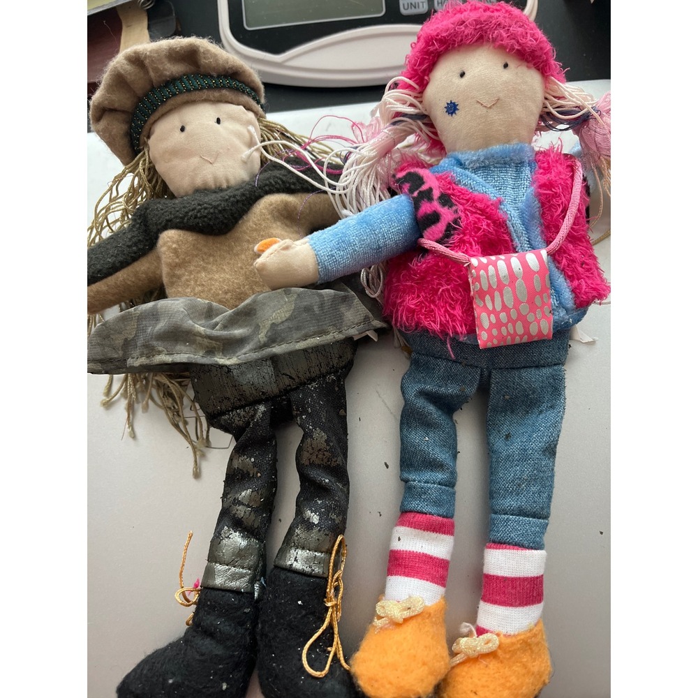Vintage 2002 Boyds Collection Fabric Dolls Pair Pink Hair Camo Skirt Plush Toy